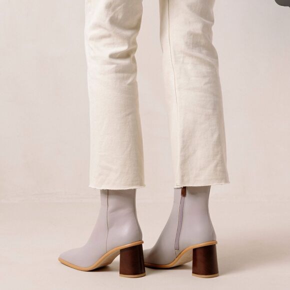 ALOHAS | West Cape Vintage Leather Ankle Boots Size 11 - 11.5 - Picture 2 of 7